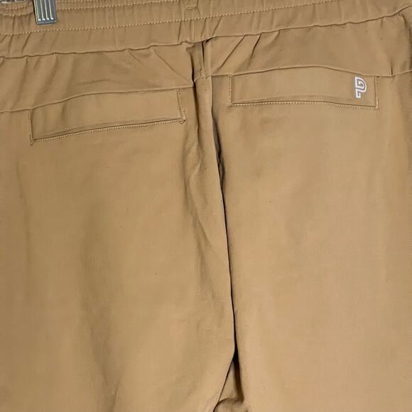 Public Rec Men's Daymaker Pants 32 x 29 All Day Every Day Khaki Casual Stretch - Picture 10 of 13